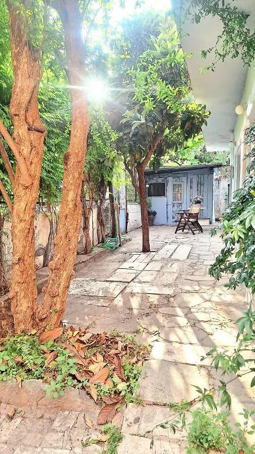 Despina'S Yard Apartment Thessaloniki